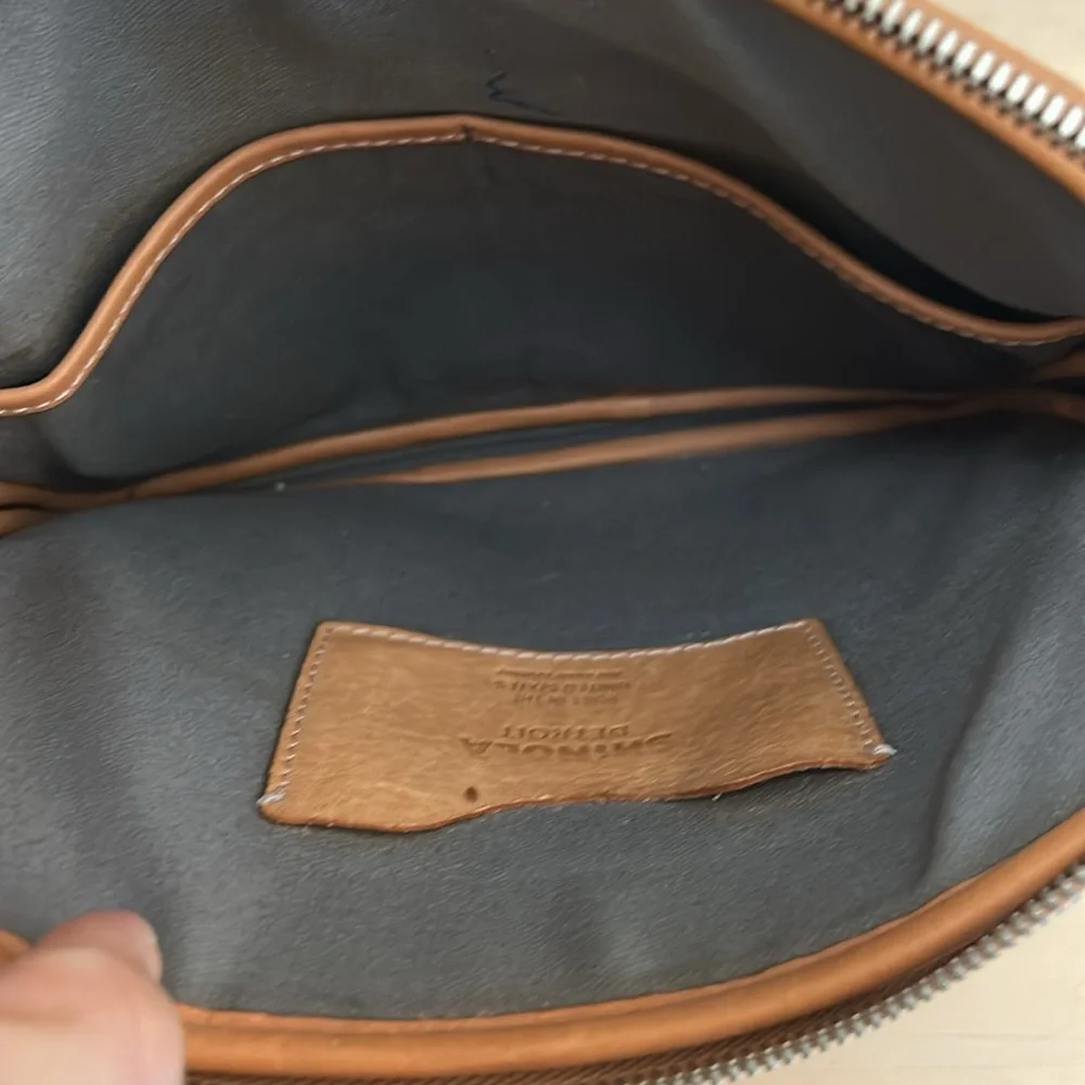 Shinola Leather Laptop Bag Minimalist Design, Brown Leather Zip Pouch